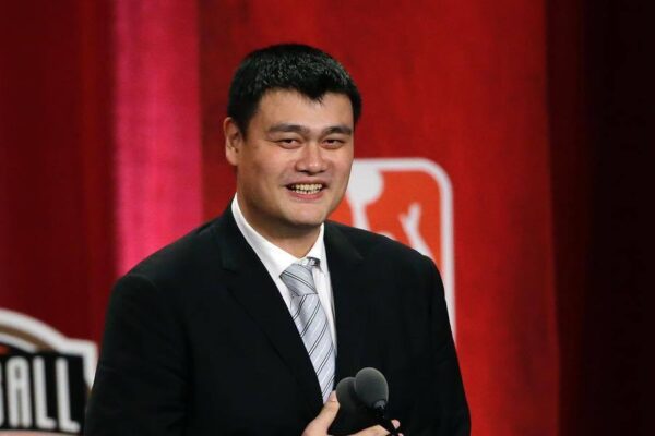 Yao Ming Height: How Tall is the Basketball Legend?