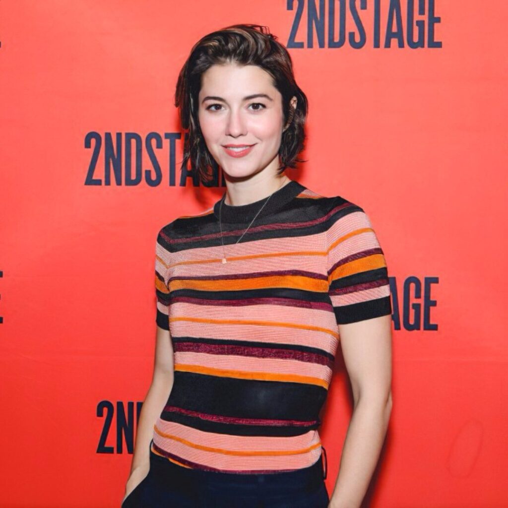 Mary Elizabeth Winstead Height: How Tall is the Star?