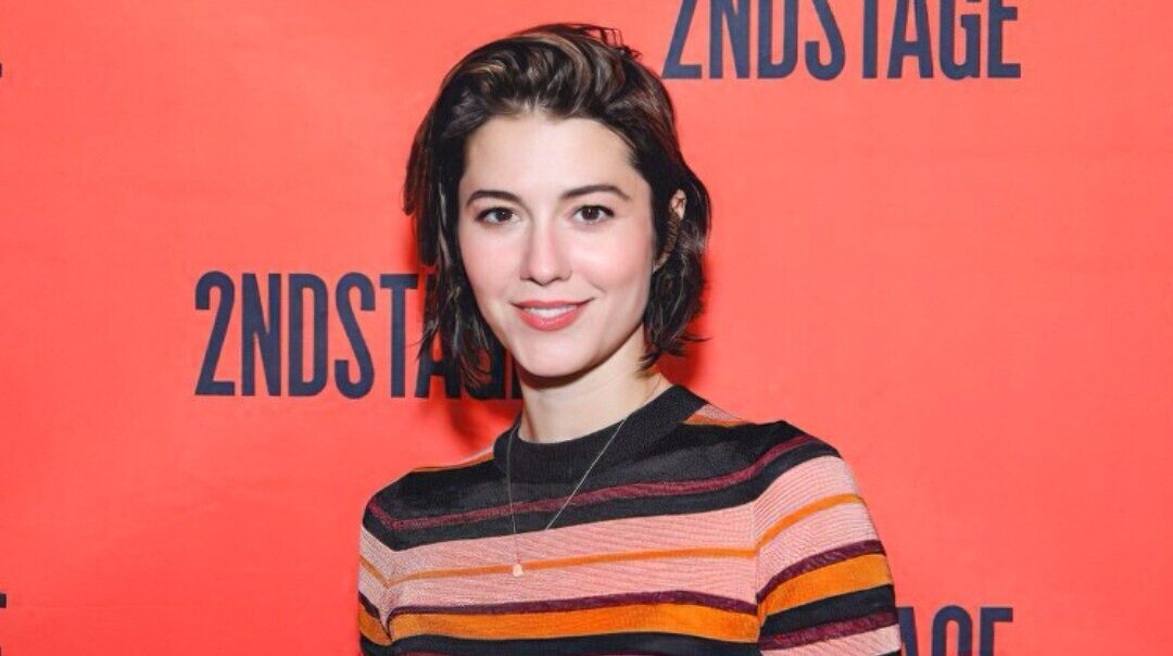 Mary Elizabeth Winstead Height: How Tall is the Star?